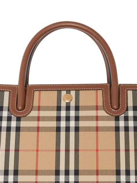burberry title bag